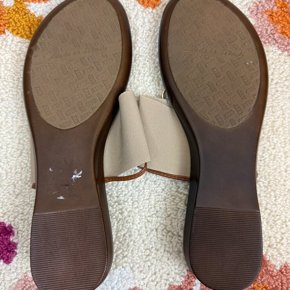 Italian Shoemakers Selah Thong Neutral/Tan Sandal - Size - Women's 9.5 - Picture 6 of 6